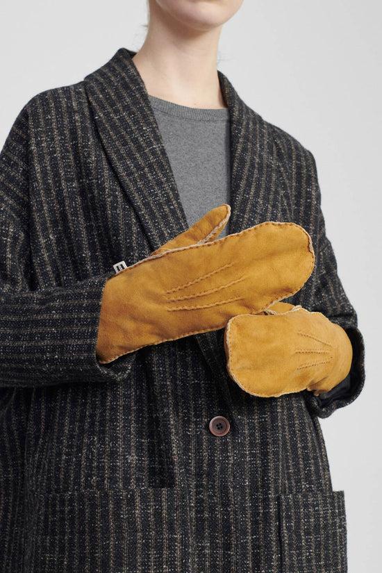 Bf designed by beatriz furest MANOPLAS PIEL Oferta especial