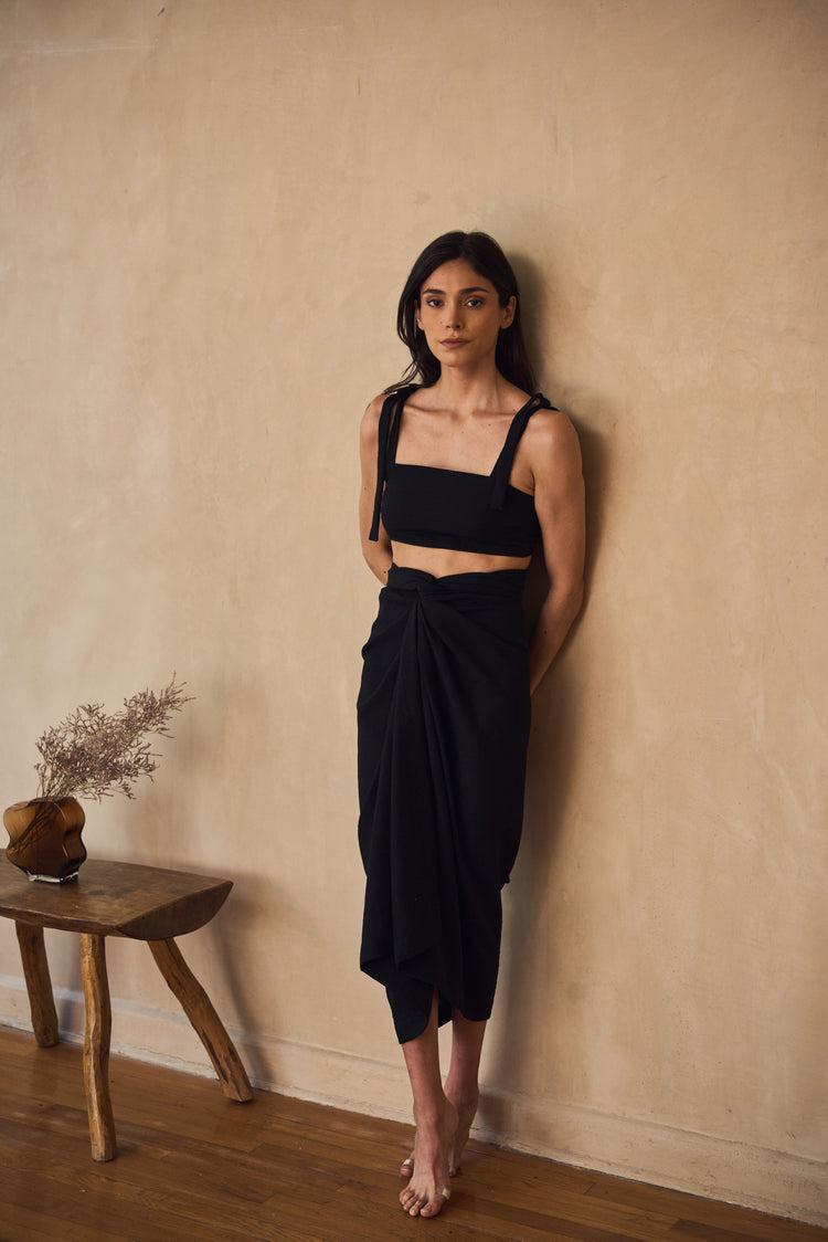 Camille Bali Black Tied Top Solo queda un día