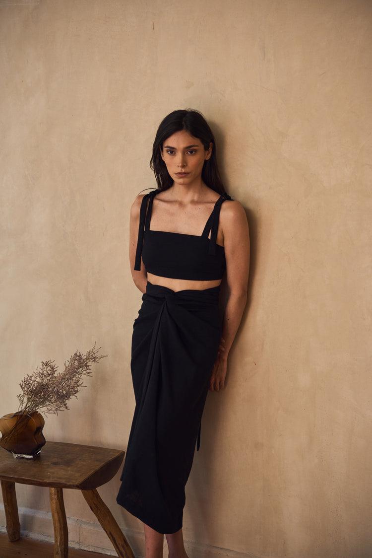 Camille Bali Black Tied Top Descuentos del mes