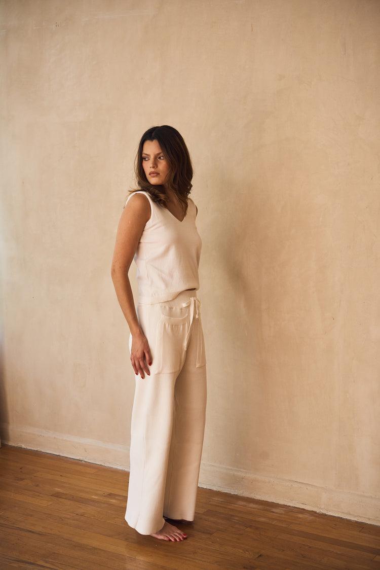 Camille Lisbon White Knitted Pants Solo hoy