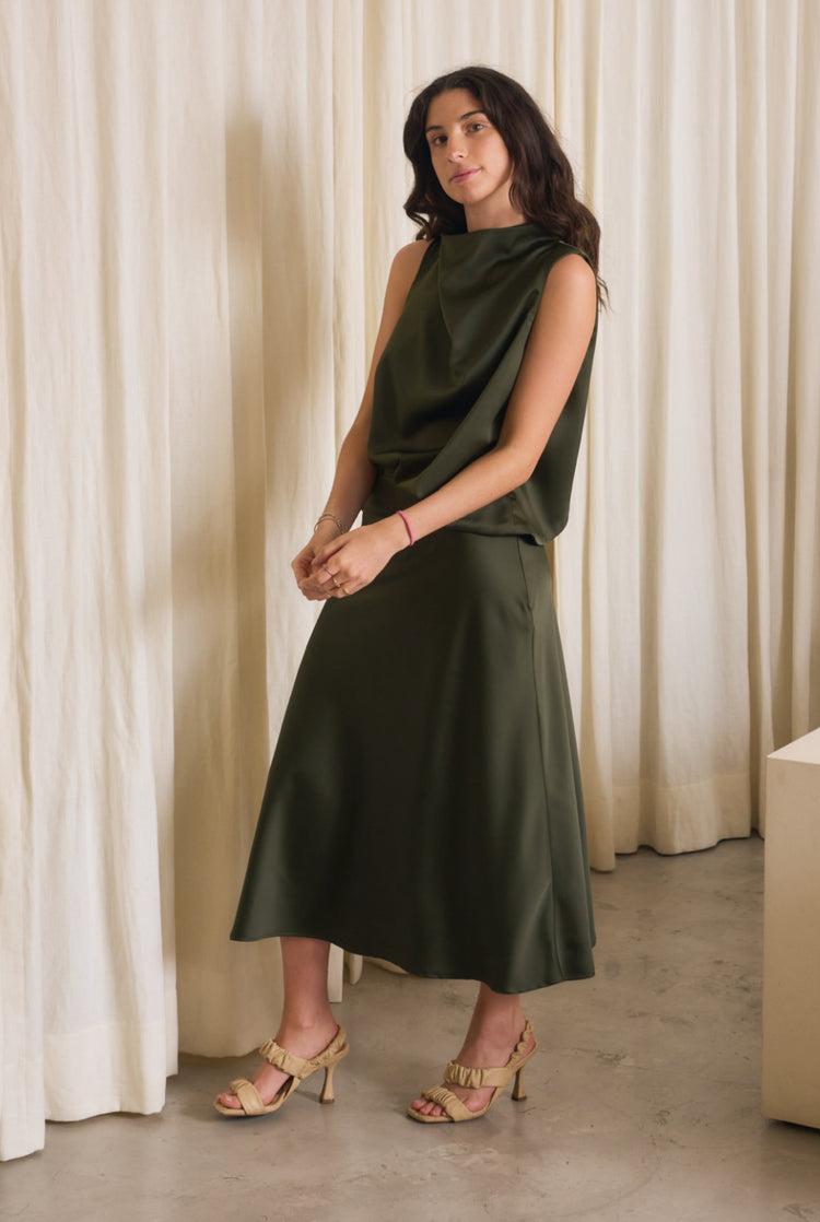 Camille Panama Olive Satin Skirt Superdescuento