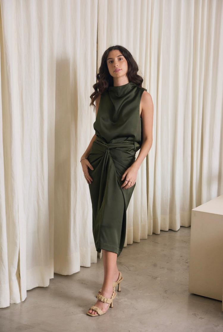Camille Capri Olive Wrap Skirt Ventas relámpago