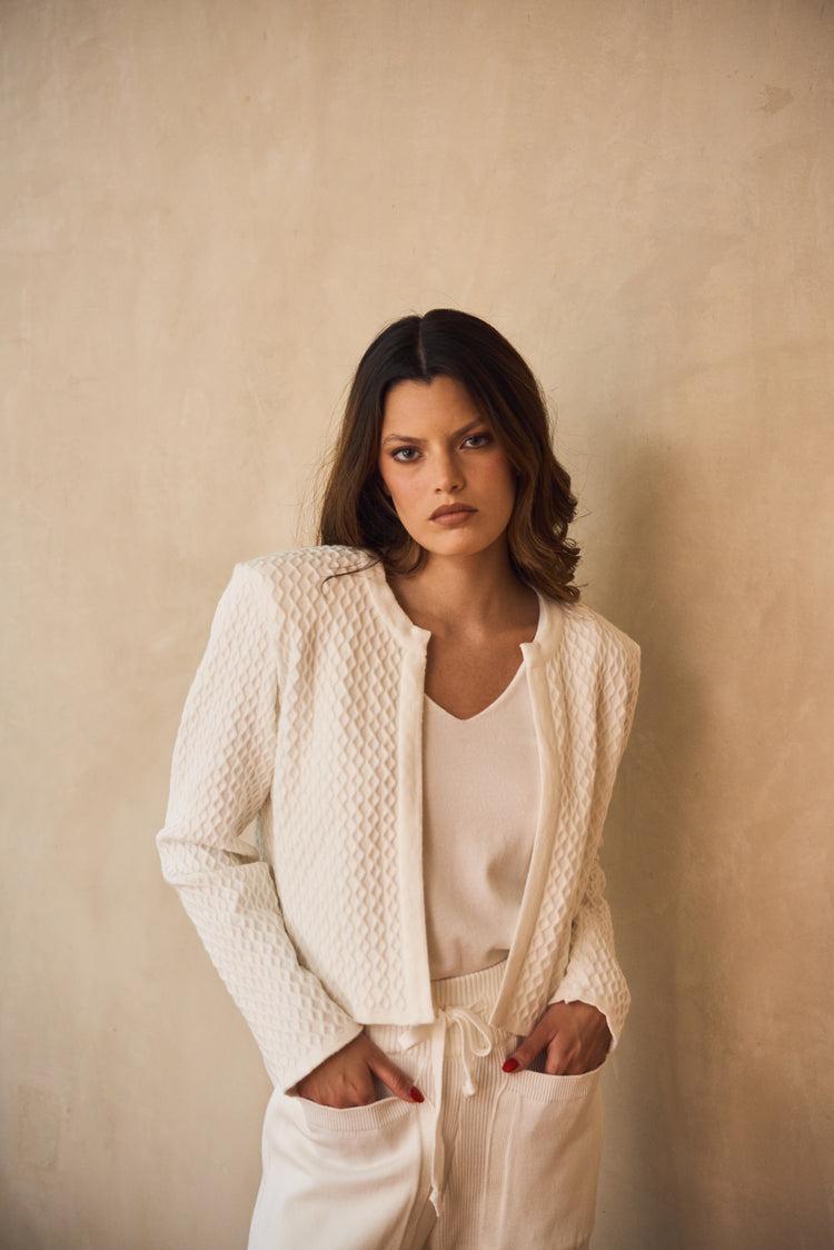 Camille London White Knitted Jacket Ofertas especiales