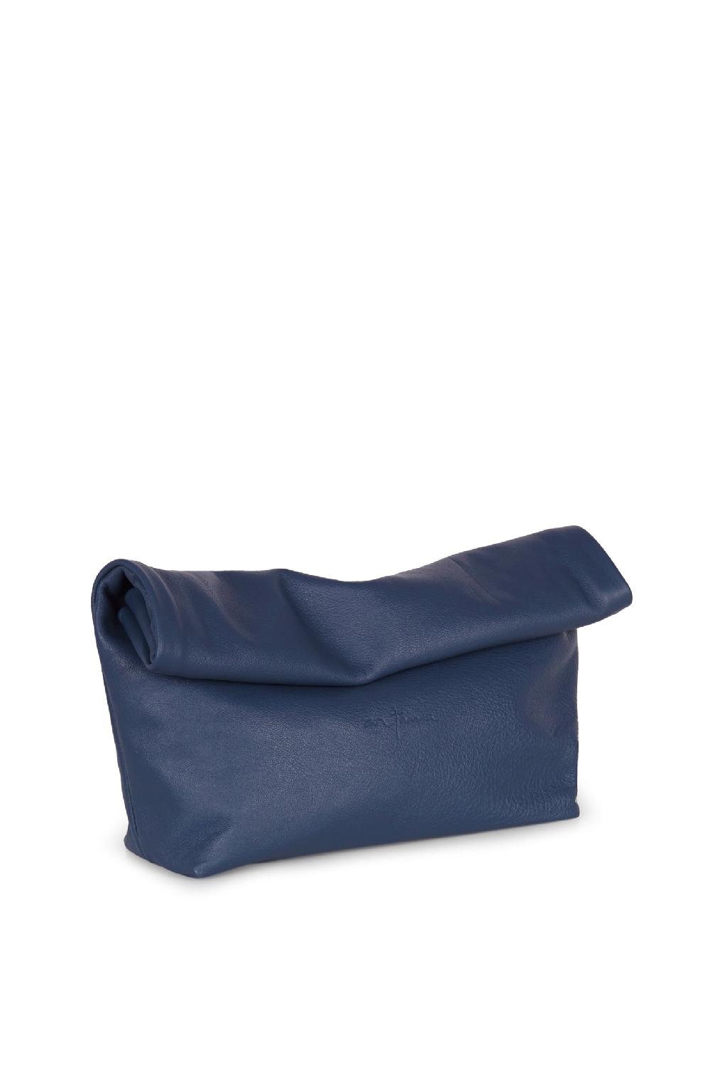 Cortana Delhi L clutch grande en cuero marino Ahorra y exporta