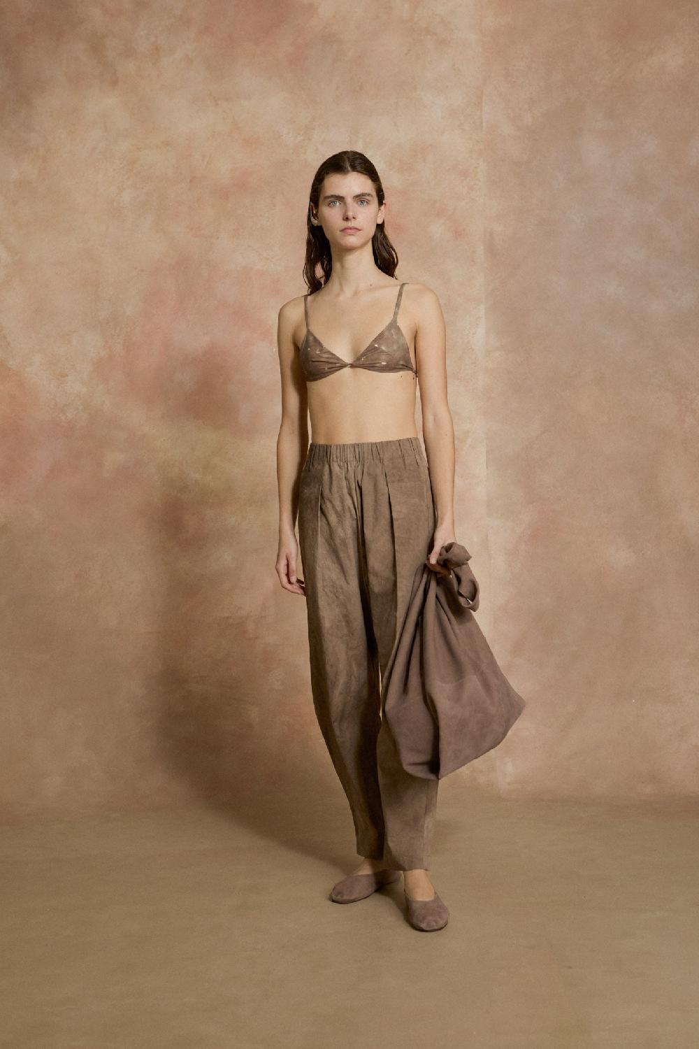 Cortana Yoko pantalon cacao maltinto Precio ultrabajo