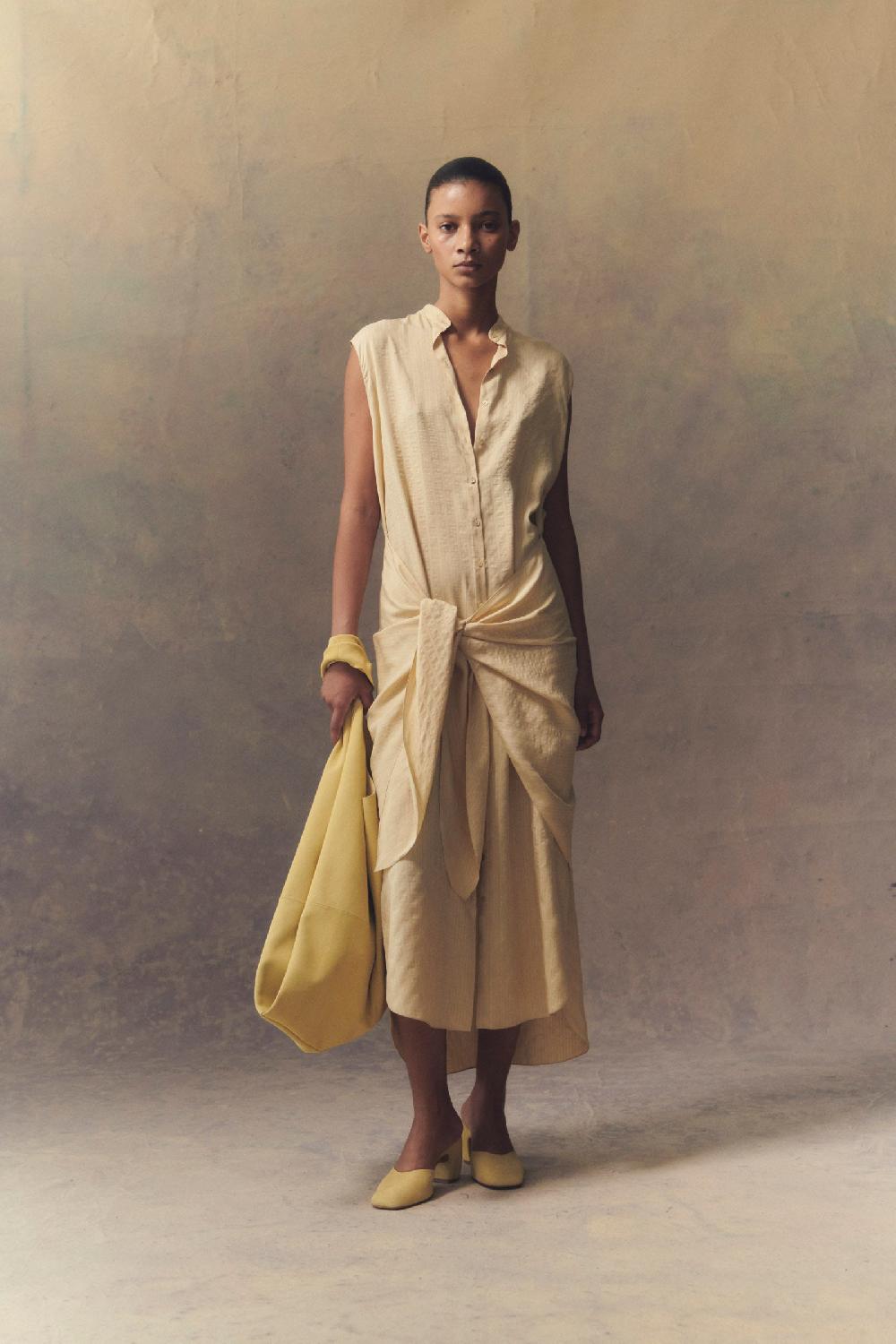 Cortana Frances vestido en seda vainilla Envío gratis