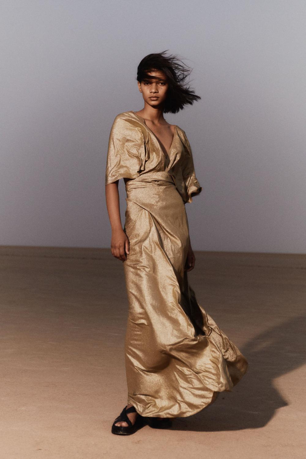 Cortana Martina vestido en seda oro metalizado Último día