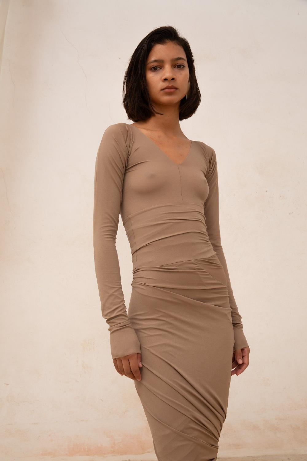 Cortana Alice falda entallada en cupro stretch cocoa Precio ultrabajo