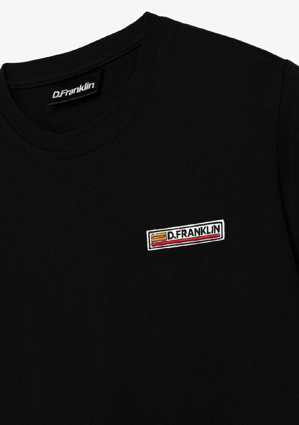 D.franklin Essential Tee Black Últimos 3 días