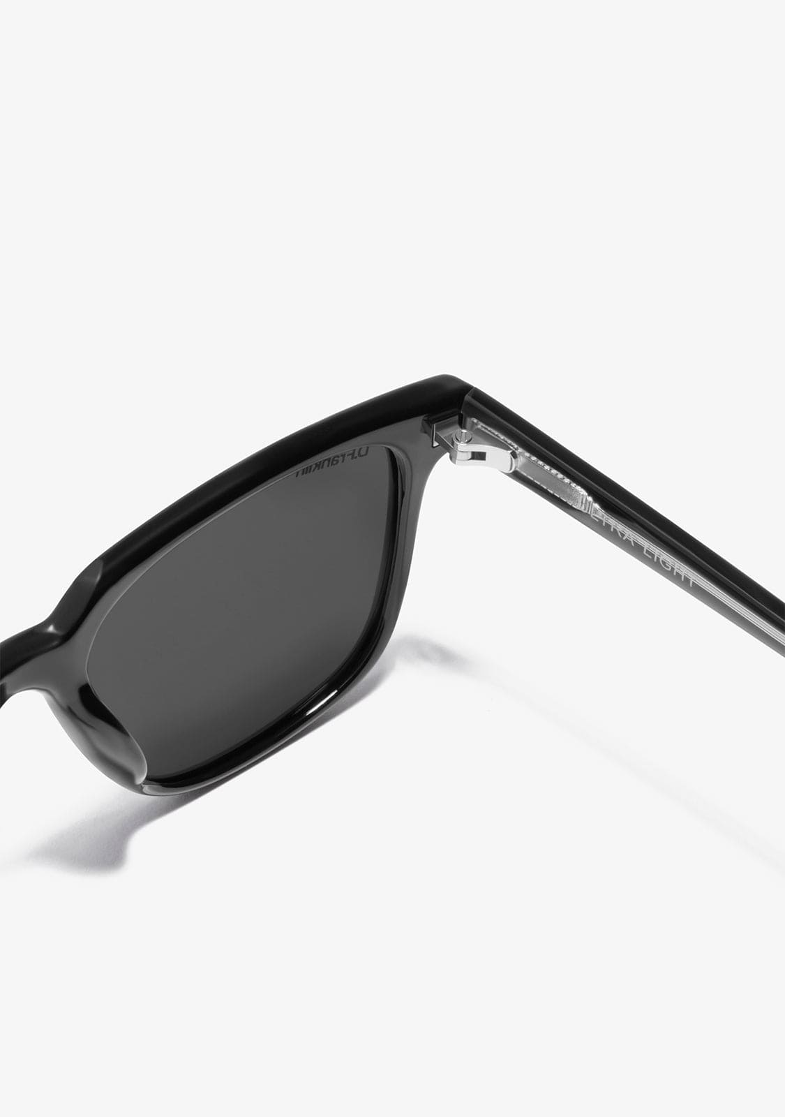 D.franklin Ultra Light SQ Low Black / Black Grandes ahorros