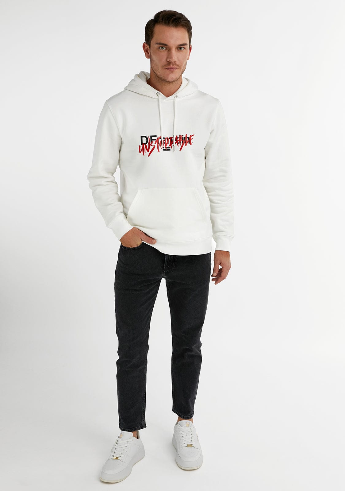 D.franklin Unstoppable Hoode White Descuentos del mes