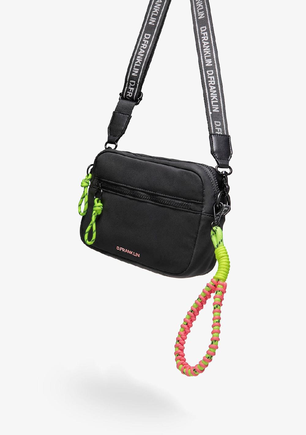 D.franklin Bomb Crossbody Bag Black Solo hoy