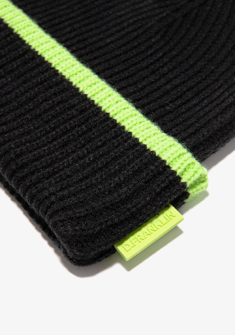 D.franklin Nordic Bomb Hi Top Beanie Heather Black Solo queda un día