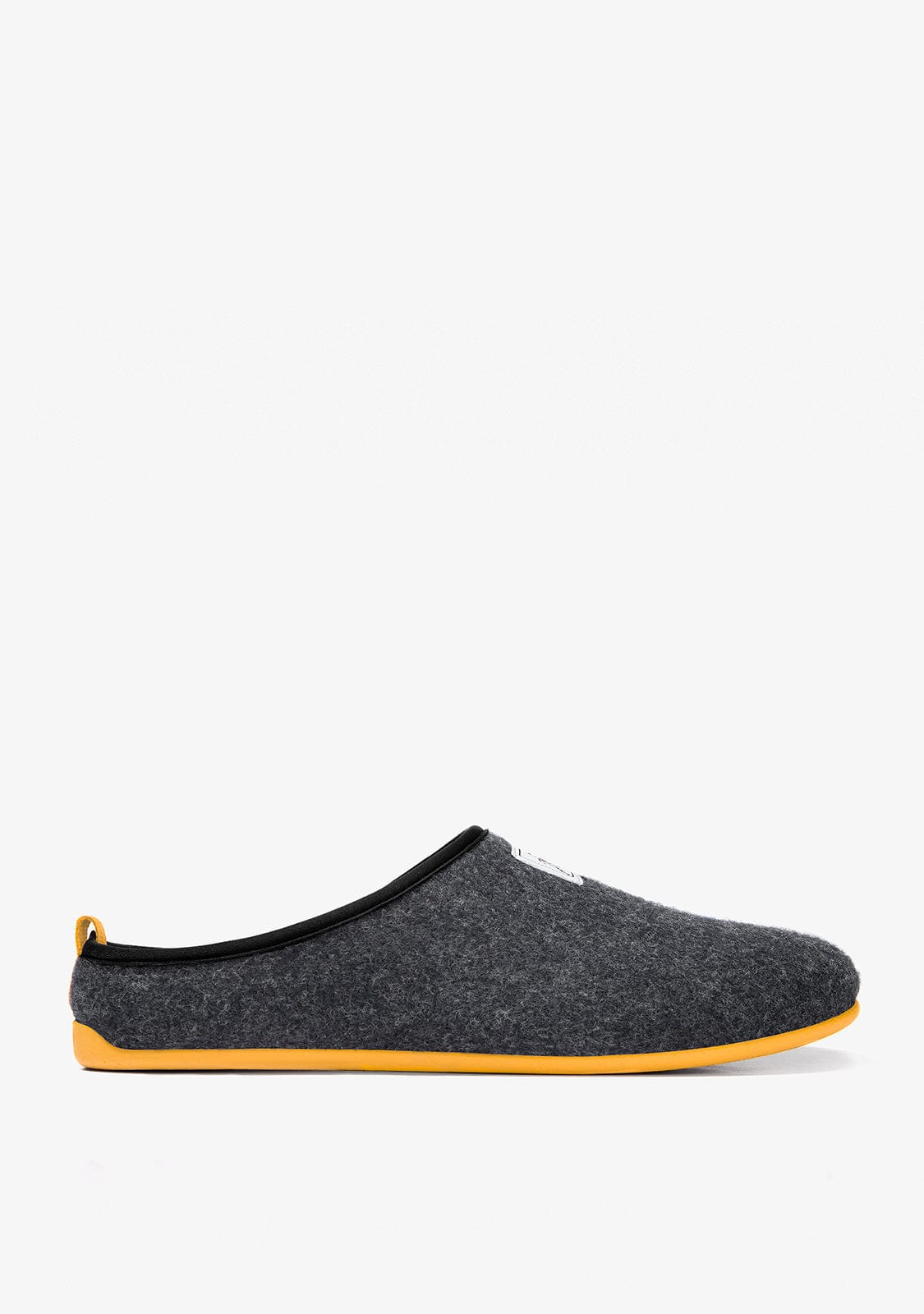 D.franklin Mercredy Slipper Black / Yellow Solo queda un día