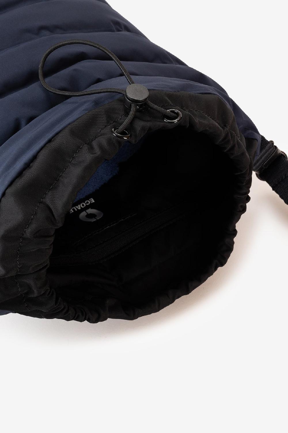 Ecoalf NAVY BLUE PAD BUCKET BAG Devoluciones gratuitas