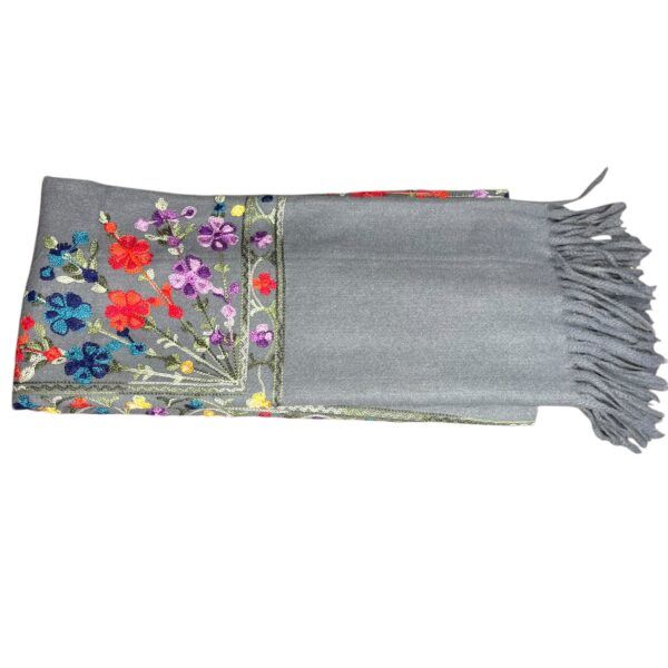 El caballo Pasmina bordada Oferta exclusiva