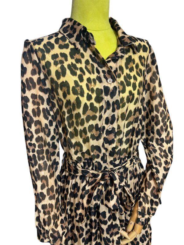 El caballo Vestido de leopardo Oferta especial