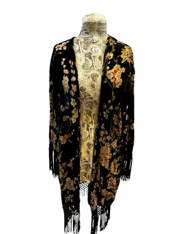 El caballo Kimono flecos Solo hoy