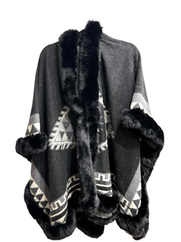 El caballo Poncho Nuria Ofertas de temporada