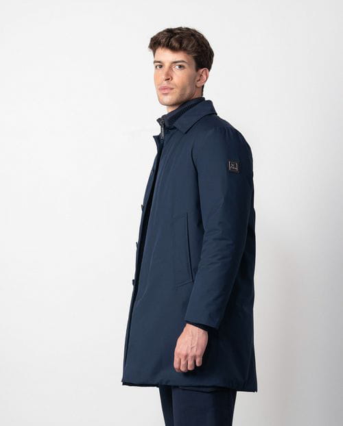 Etiem Trench corta ultraligera estilo `piumino´ con cuello camisero Rebajas
