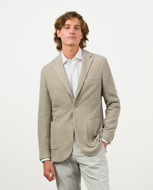 Etiem Americana desestructurada slim fit sin forro en estructura de punto Rebajas top