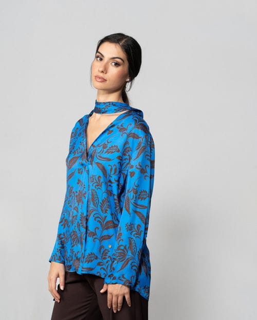 Etiem Blusa escote pico estampada Precio de fábrica