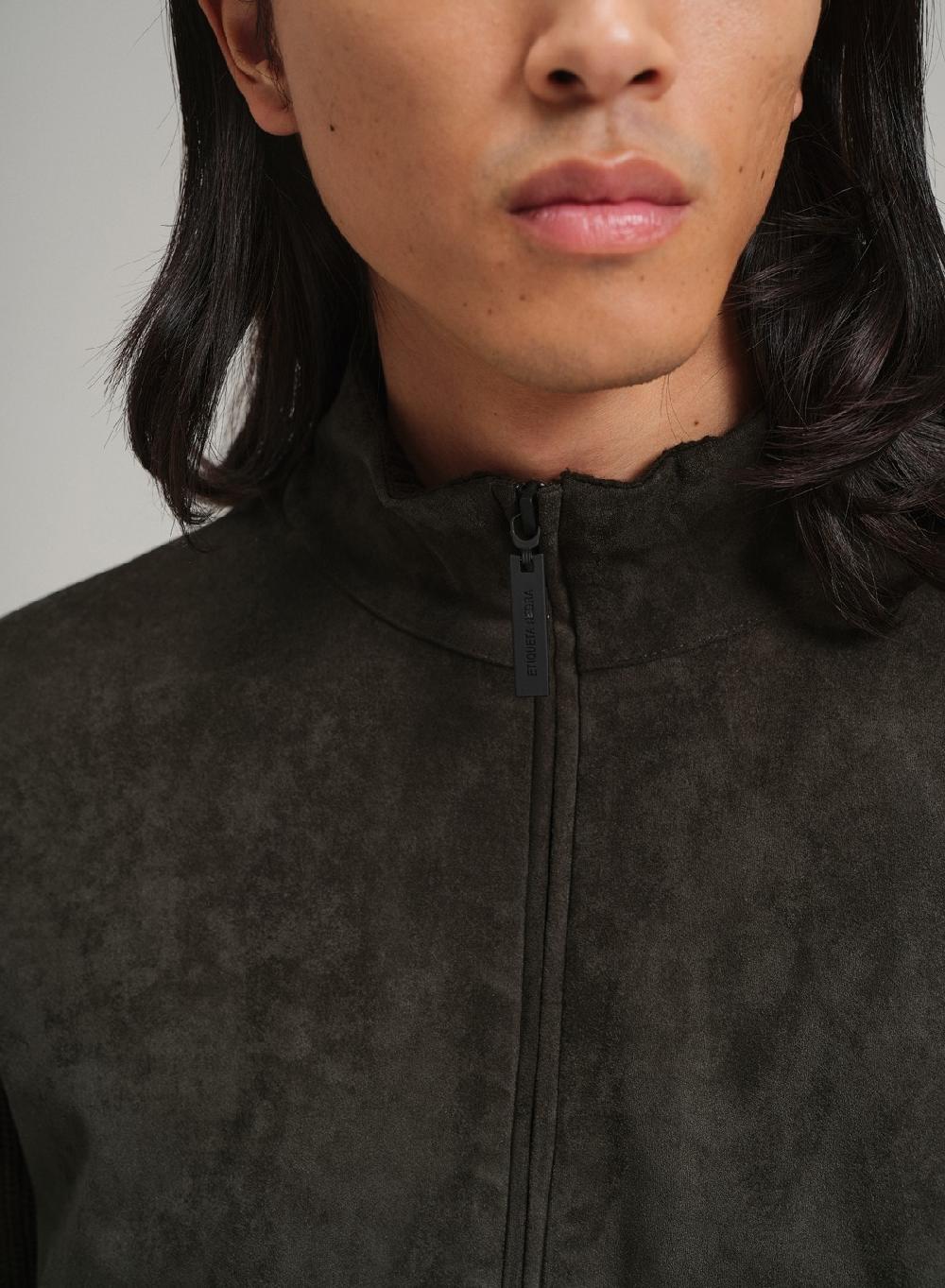 Etiqueta negra Campera con cierre combinada gamuza Descuentos del mes