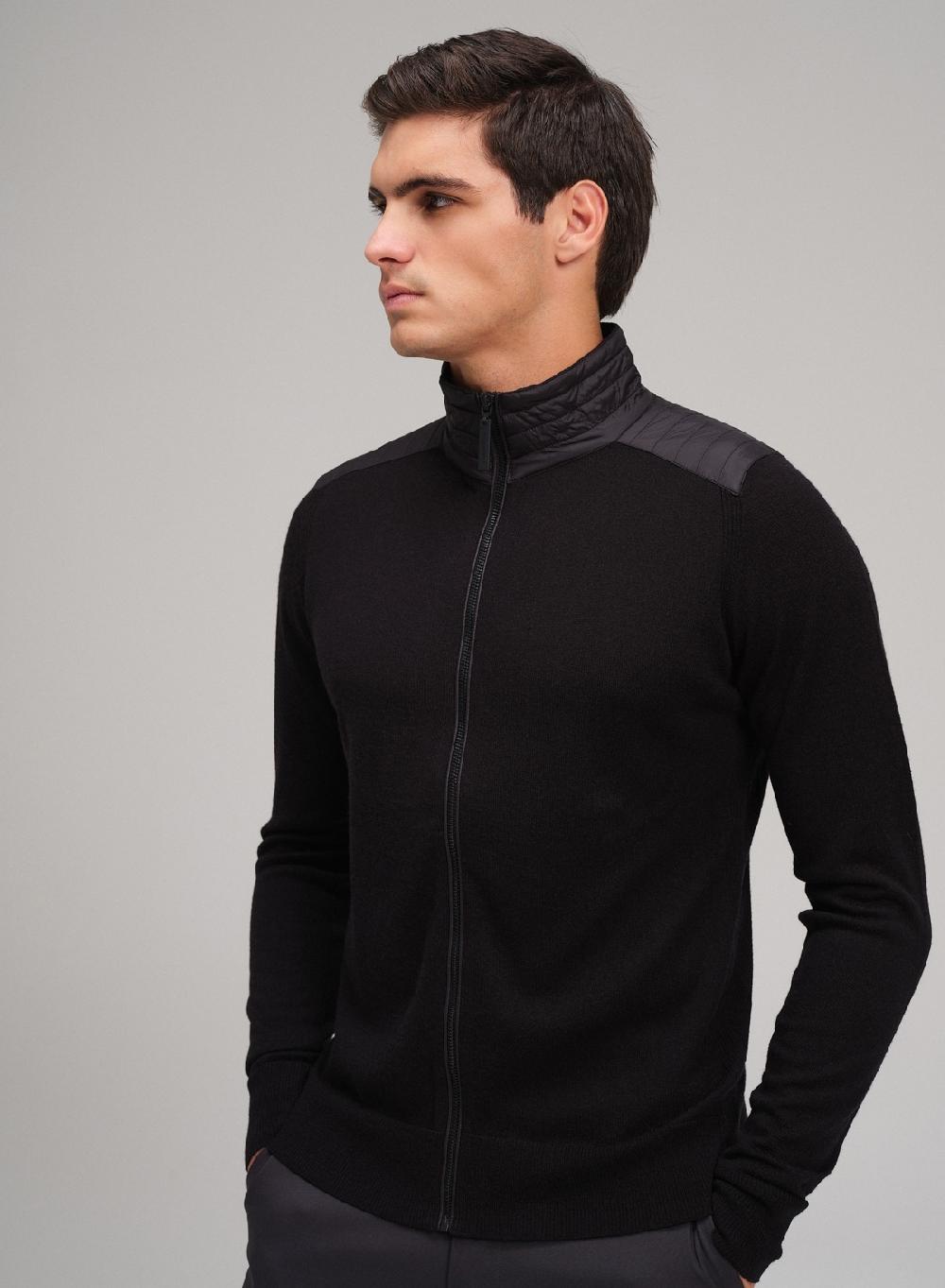 Etiqueta negra Campera con cierre hombreras merino Devoluciones gratuitas