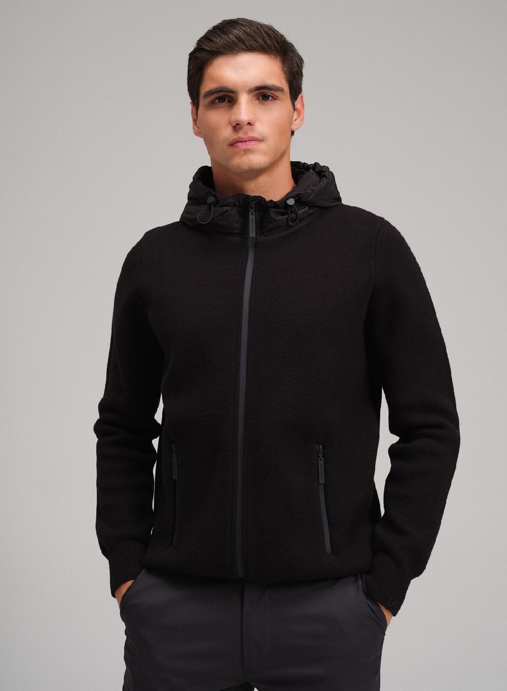 Etiqueta negra Campera capucha cierres engomados nylon En línea