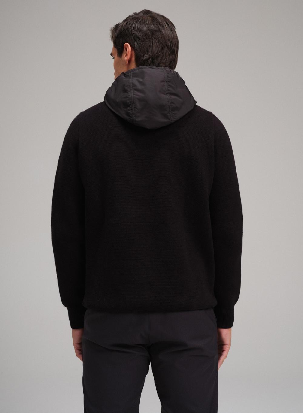 Etiqueta negra Campera capucha cierres engomados nylon En línea