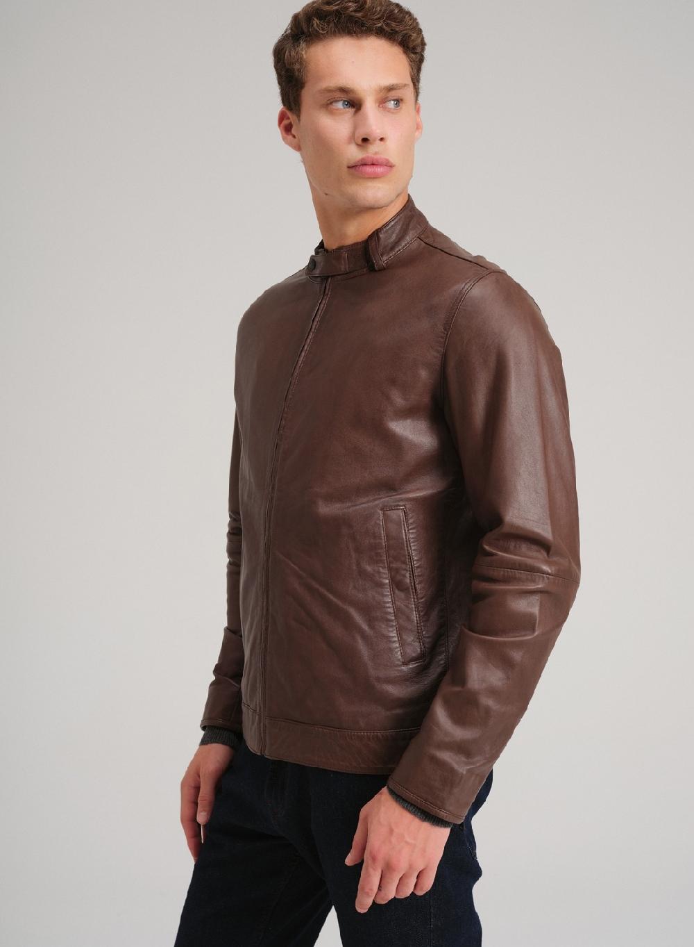 Etiqueta negra Campera mao oveja Outlet