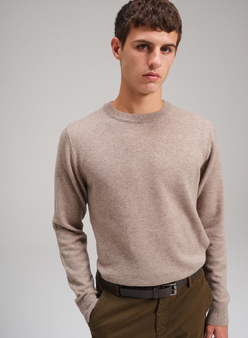 Etiqueta negra Sweater cuello U vivo lana cashmere