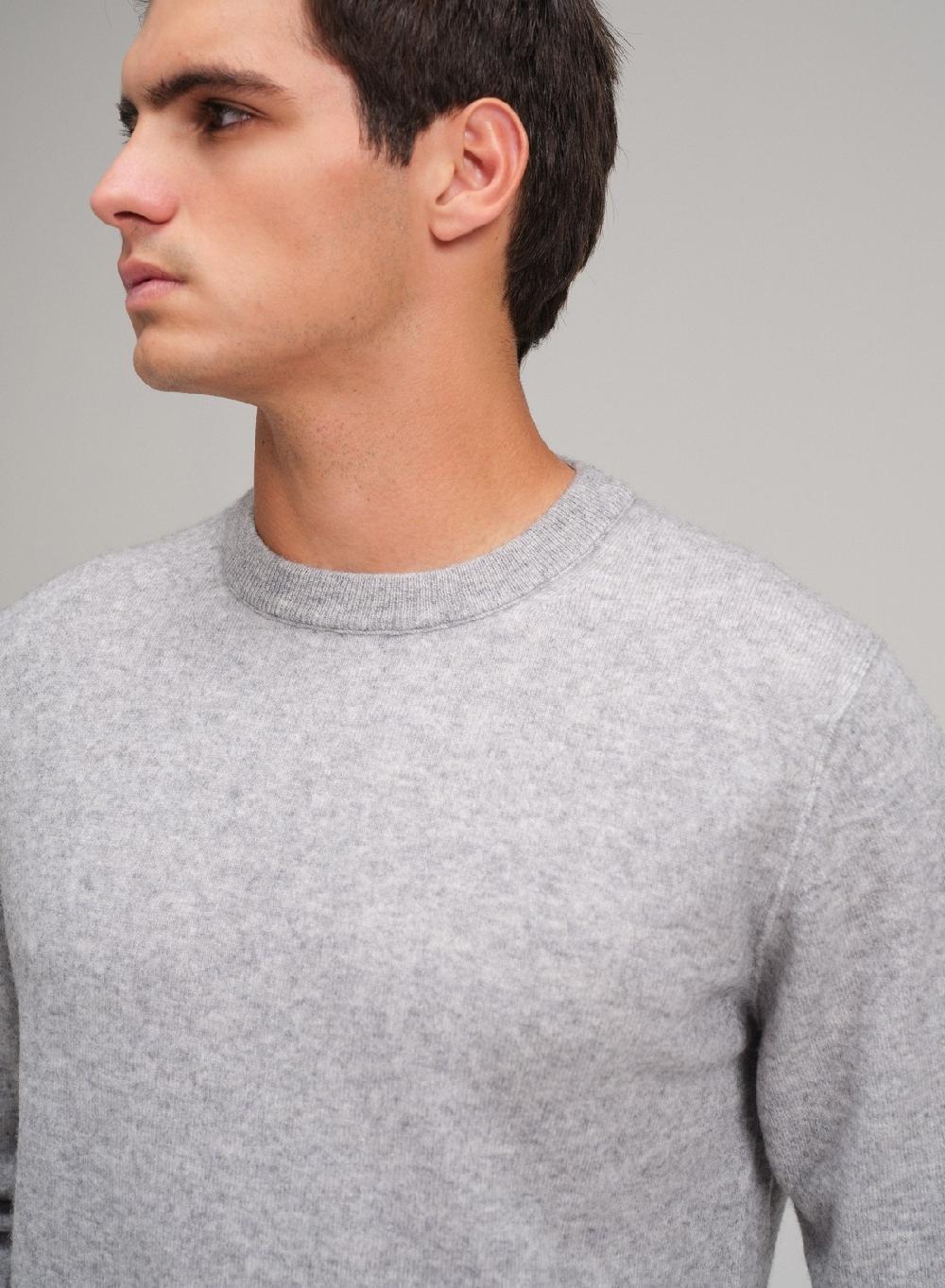 Etiqueta negra Sweater cuello U vivo lana cashmere Precio de fábrica