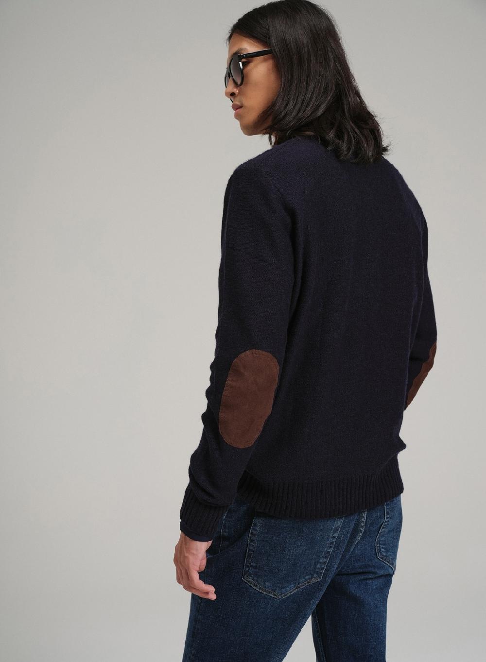 Etiqueta negra PREVENTA - Sweater cuello U coderas lana basico Liquidación