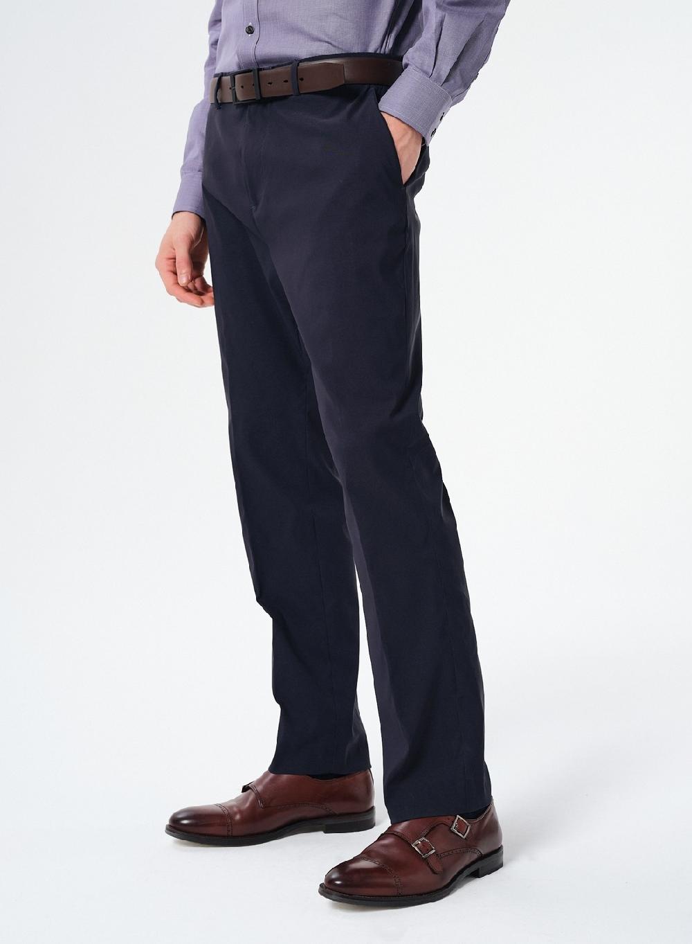 Etiqueta negra Pantalon formal Outlet