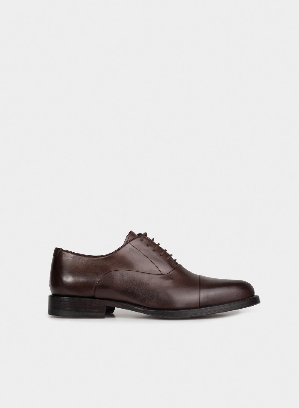 Etiqueta negra Zapato acordonado recorte y puntera Ofertas
