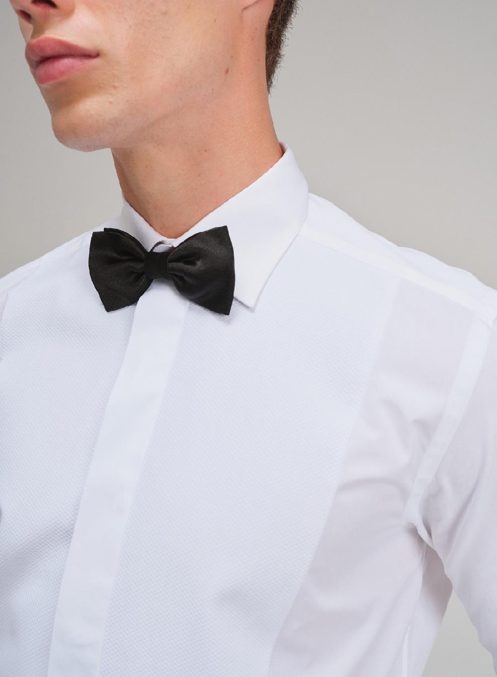 Etiqueta negra camisa ceremonia gemelos made in italy En oferta