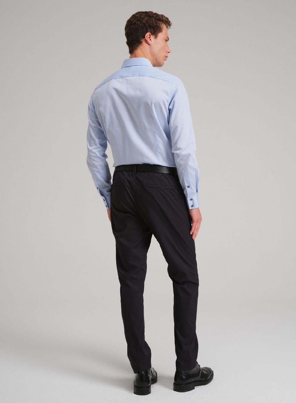Etiqueta negra Camisa formal basica Los más vendidos