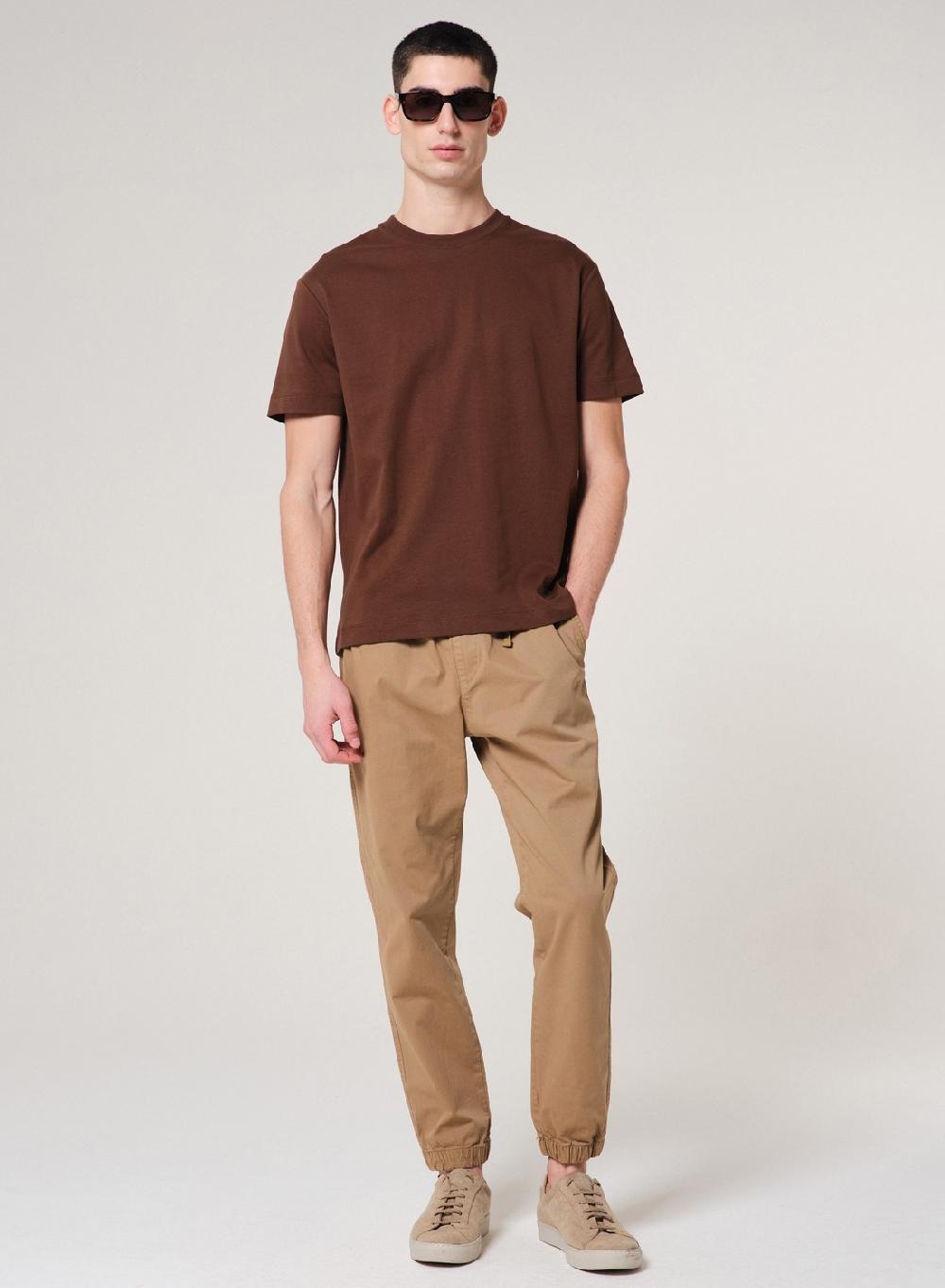 Etiqueta negra Remera cuello redondo boxy luxury touch Limitado a 3 días