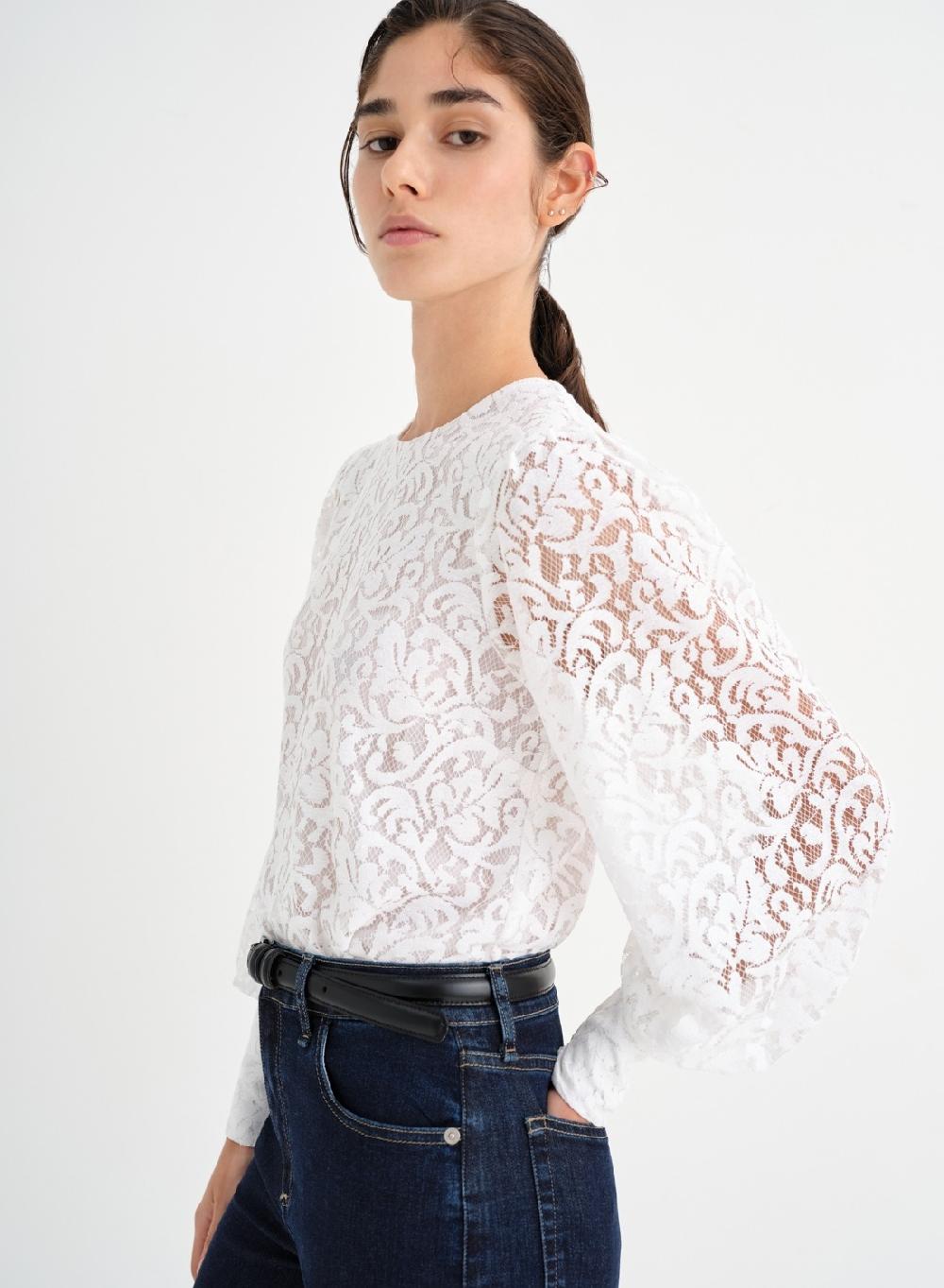 Etiqueta negra Camisa balloon encaje En oferta