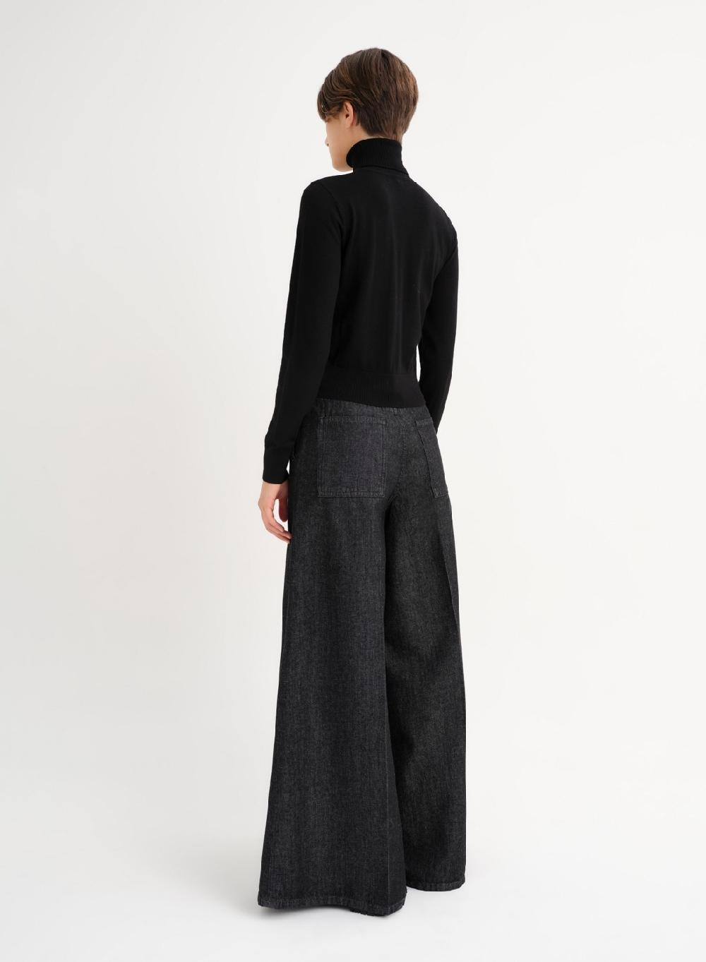 Etiqueta negra Polera clasica merino Outlet online