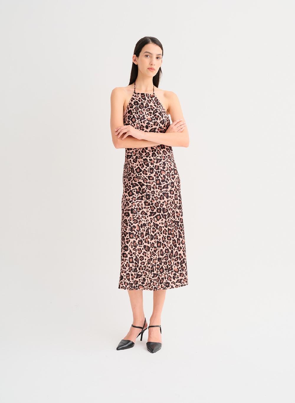 Etiqueta negra Vestido saten estampado Rebajas online