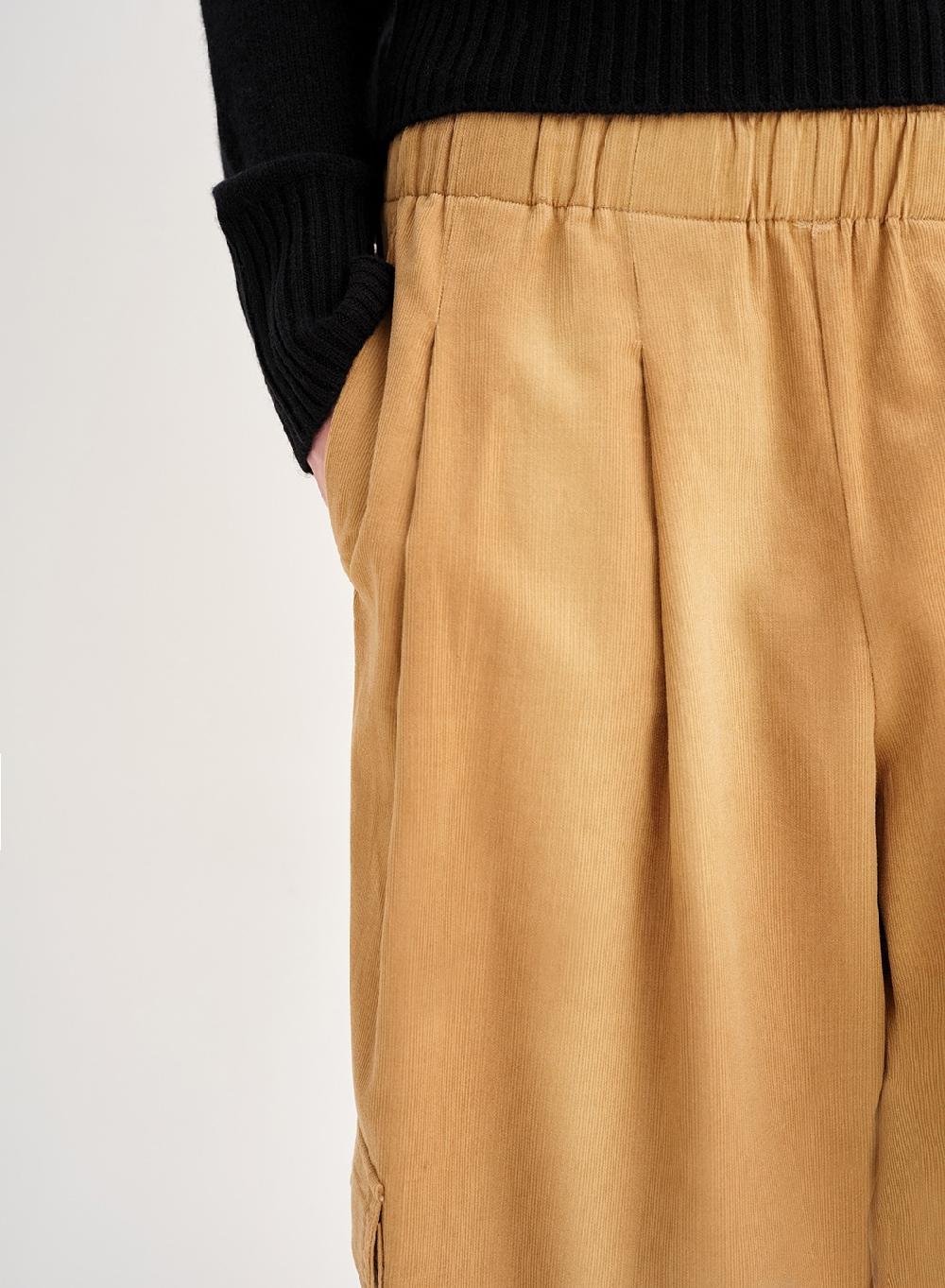 Etiqueta negra Pantalon tabla corderoy Oferta exclusiva