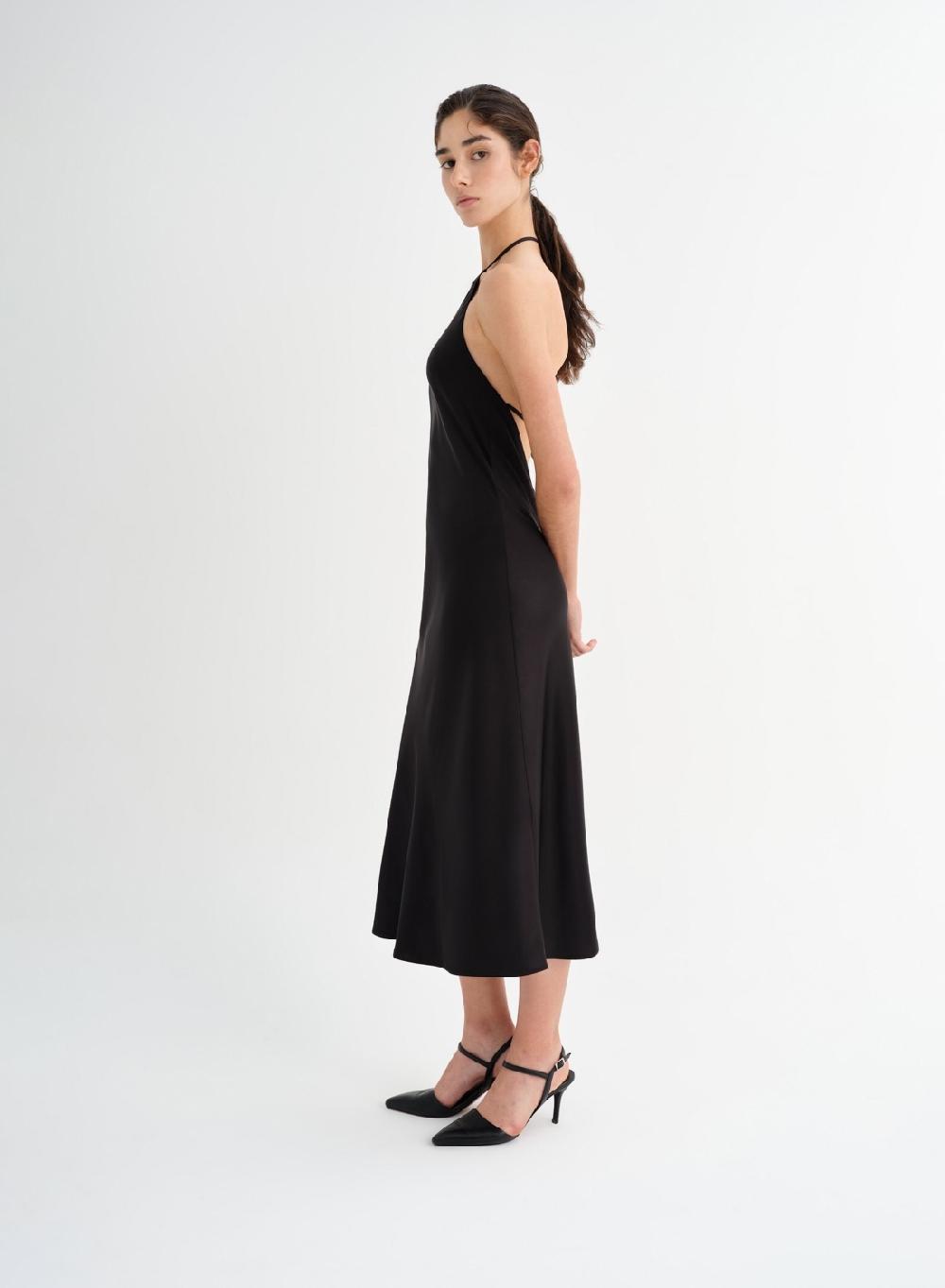 Etiqueta negra Vestido saten liviano Ofertas especiales