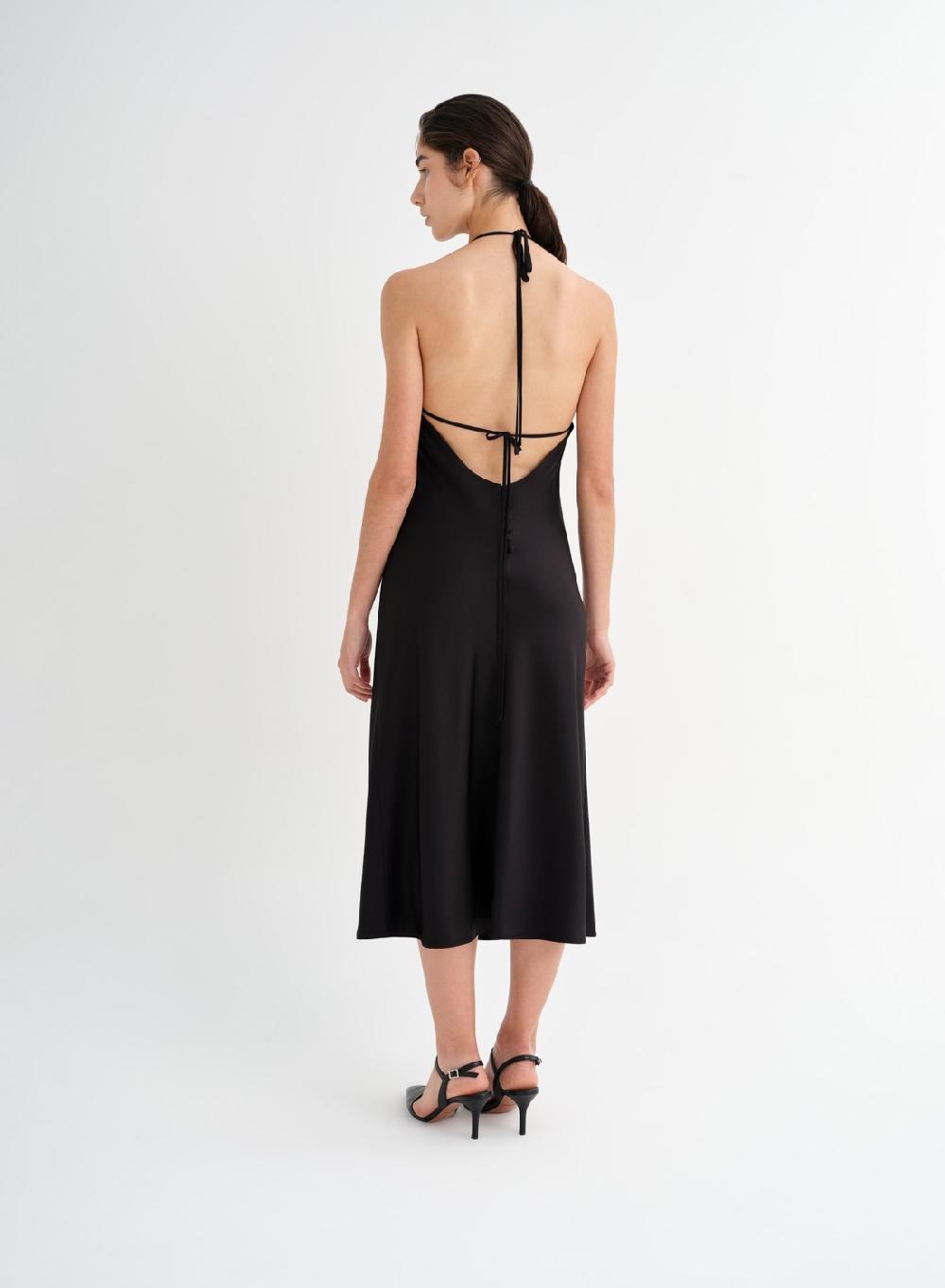 Etiqueta negra Vestido saten liviano Ofertas especiales