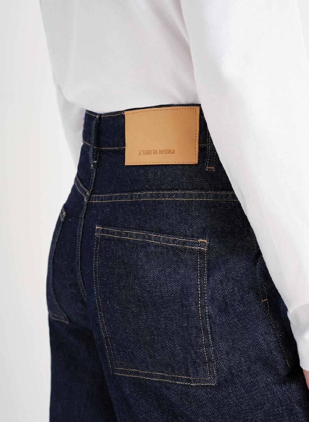 Etiqueta negra Jean ancho azul Rebajas top
