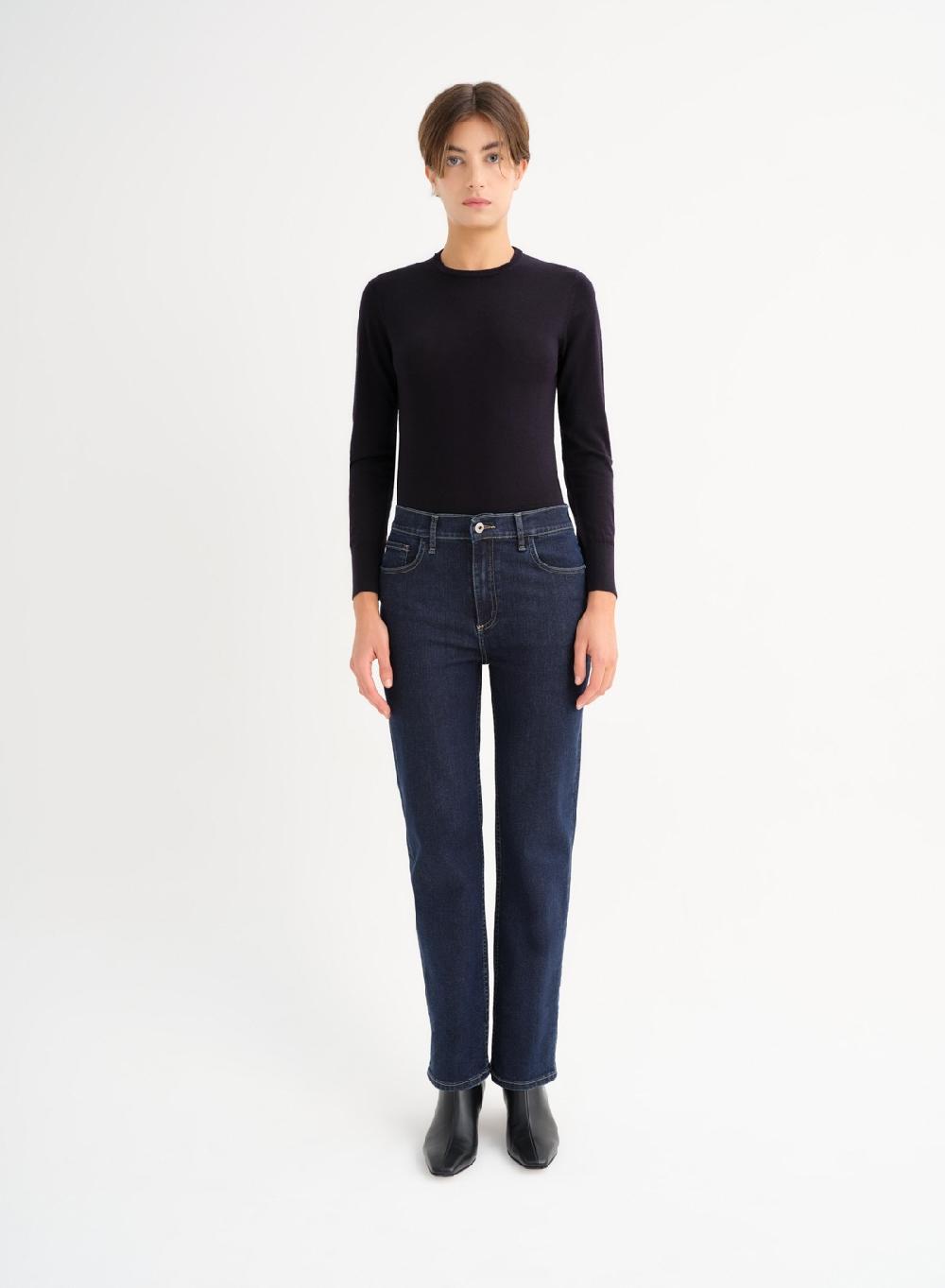 Etiqueta negra Jean recto Oferta especial
