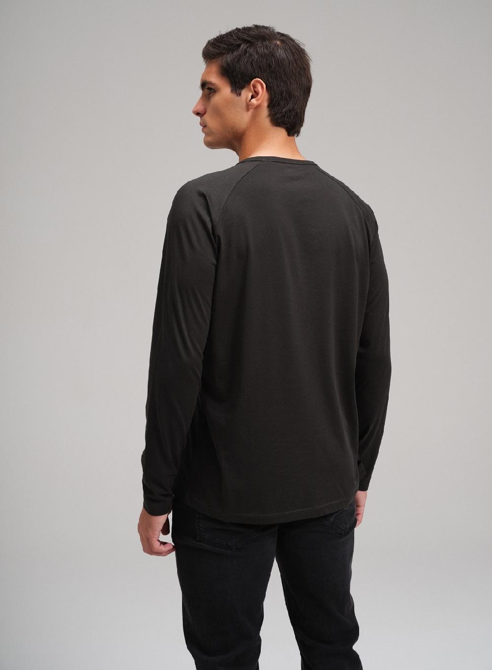 Etiqueta negra Remera raglan cuello U manga larga luxury Los más vendidos