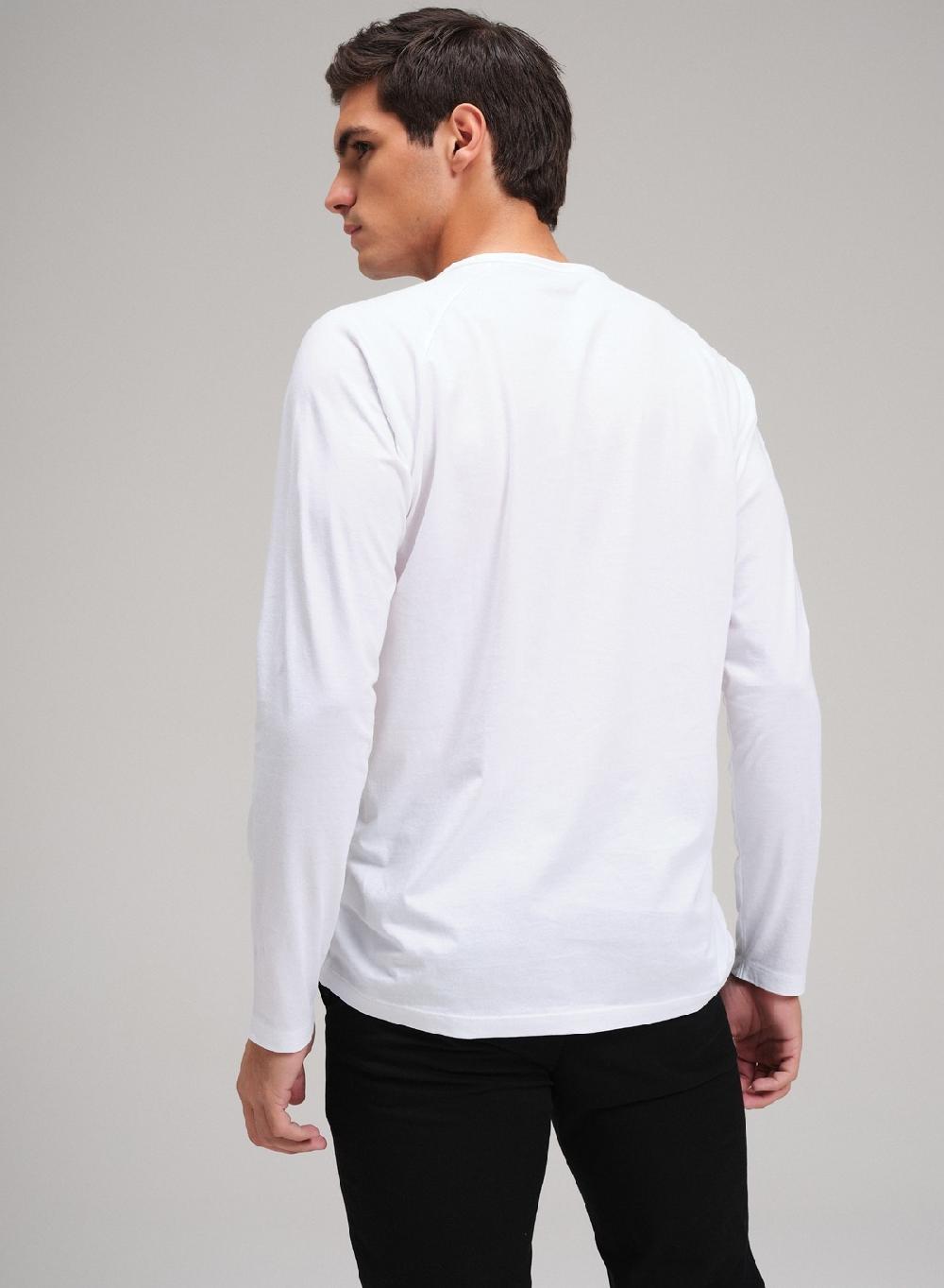 Etiqueta negra Remera raglan cuello U manga larga luxury Tienda