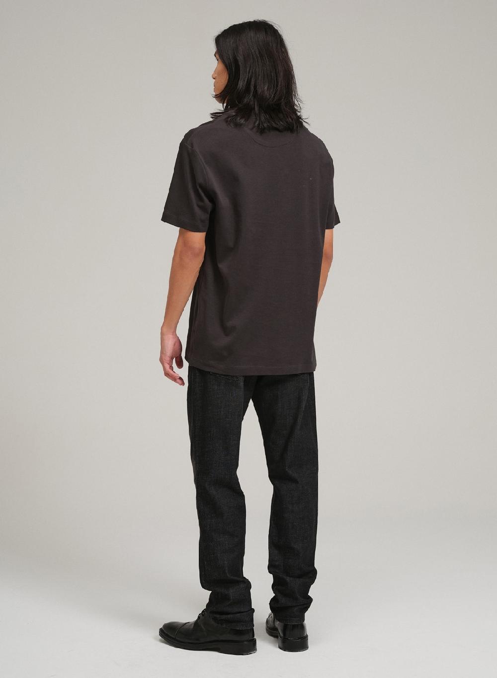 Etiqueta negra Remera cuello redondo boxy luxury touch Envío gratis